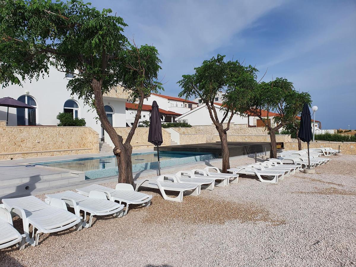 Villa Ivanovic Vir Exterior photo