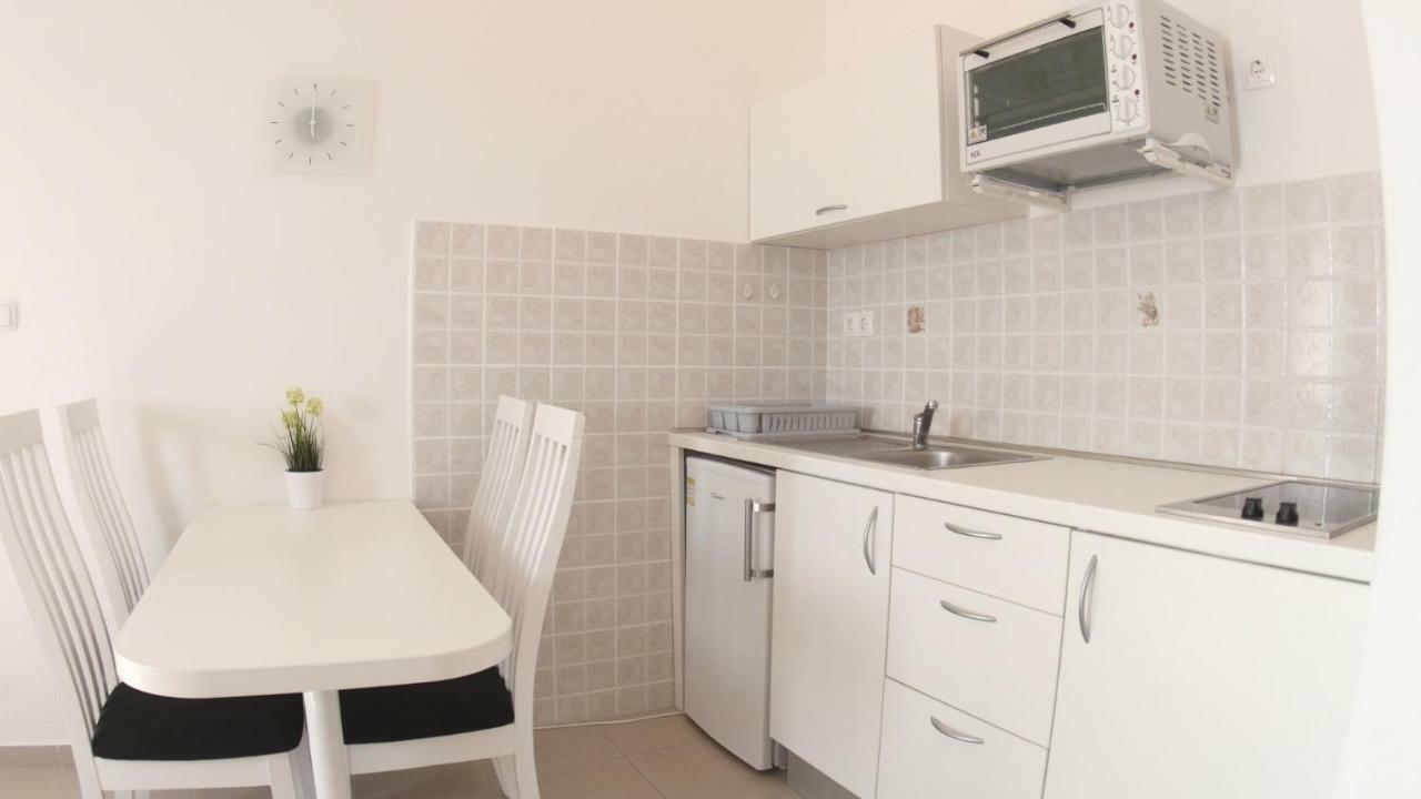 Villa Ivanovic Vir Exterior photo